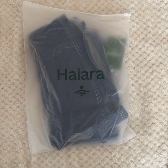 NWT Halara Cross Front Wide Leg Pull on Jeans size XL - Picture 8 of 8